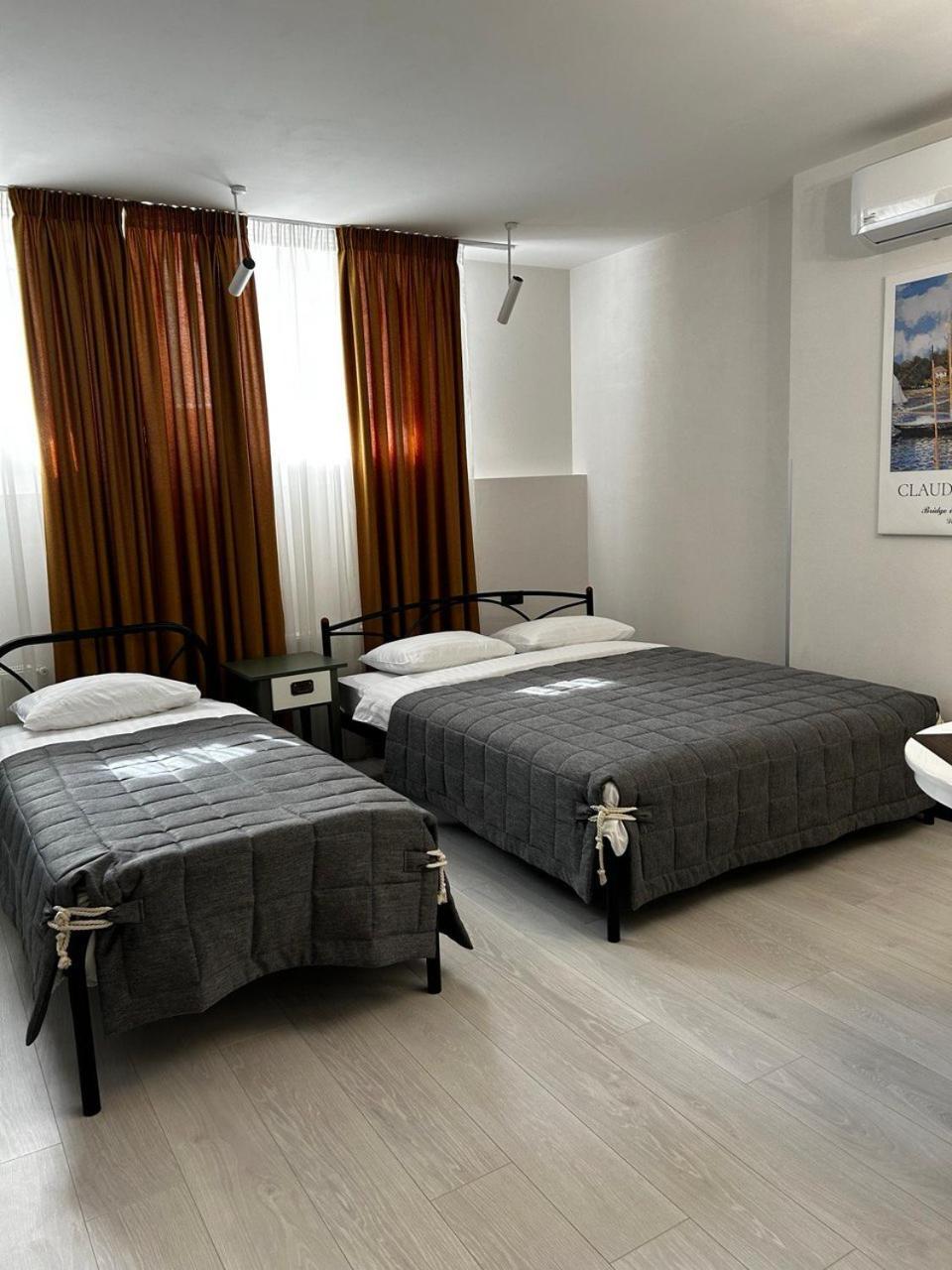Gosudar Hotel Kropyvnytskyi Ngoại thất bức ảnh
