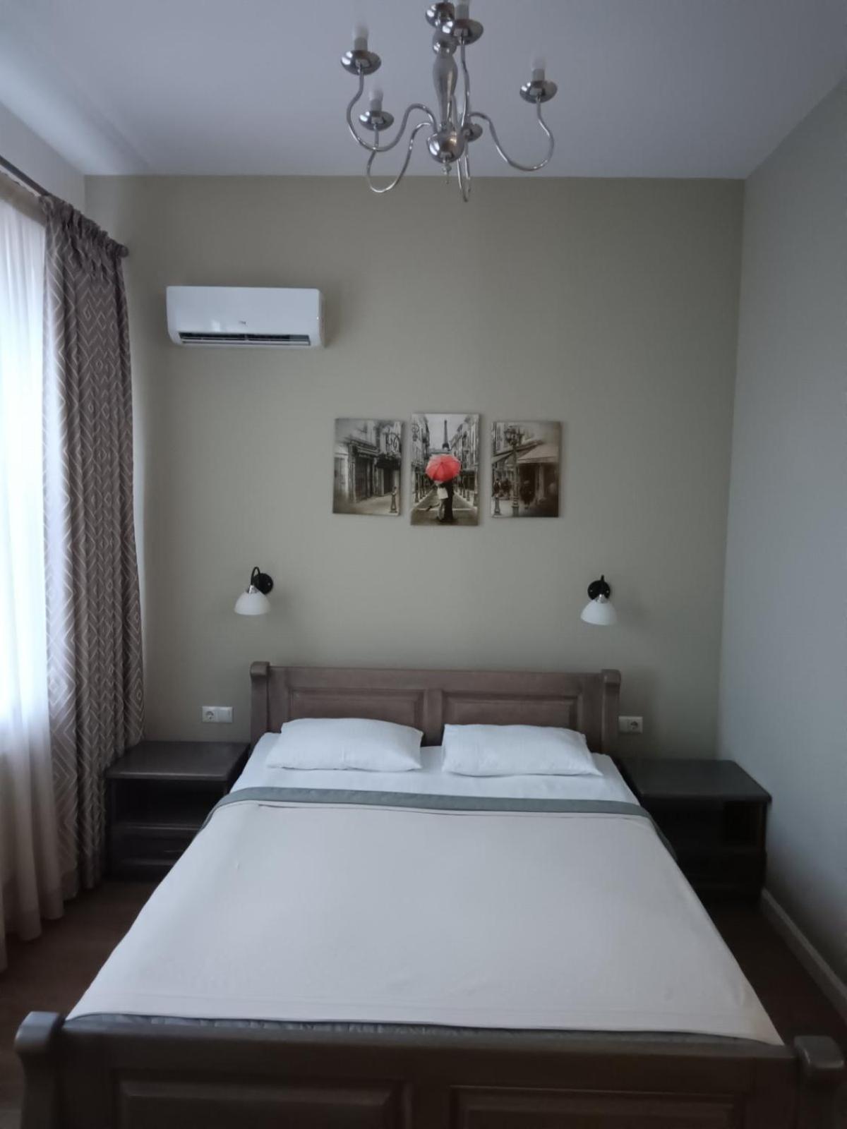 Gosudar Hotel Kropyvnytskyi Ngoại thất bức ảnh