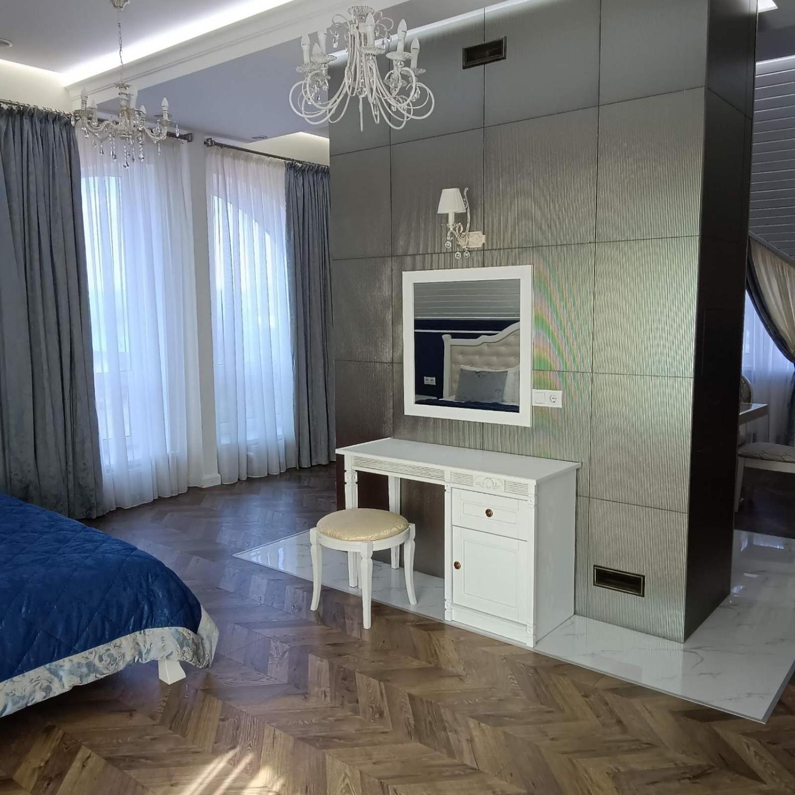 Gosudar Hotel Kropyvnytskyi Ngoại thất bức ảnh