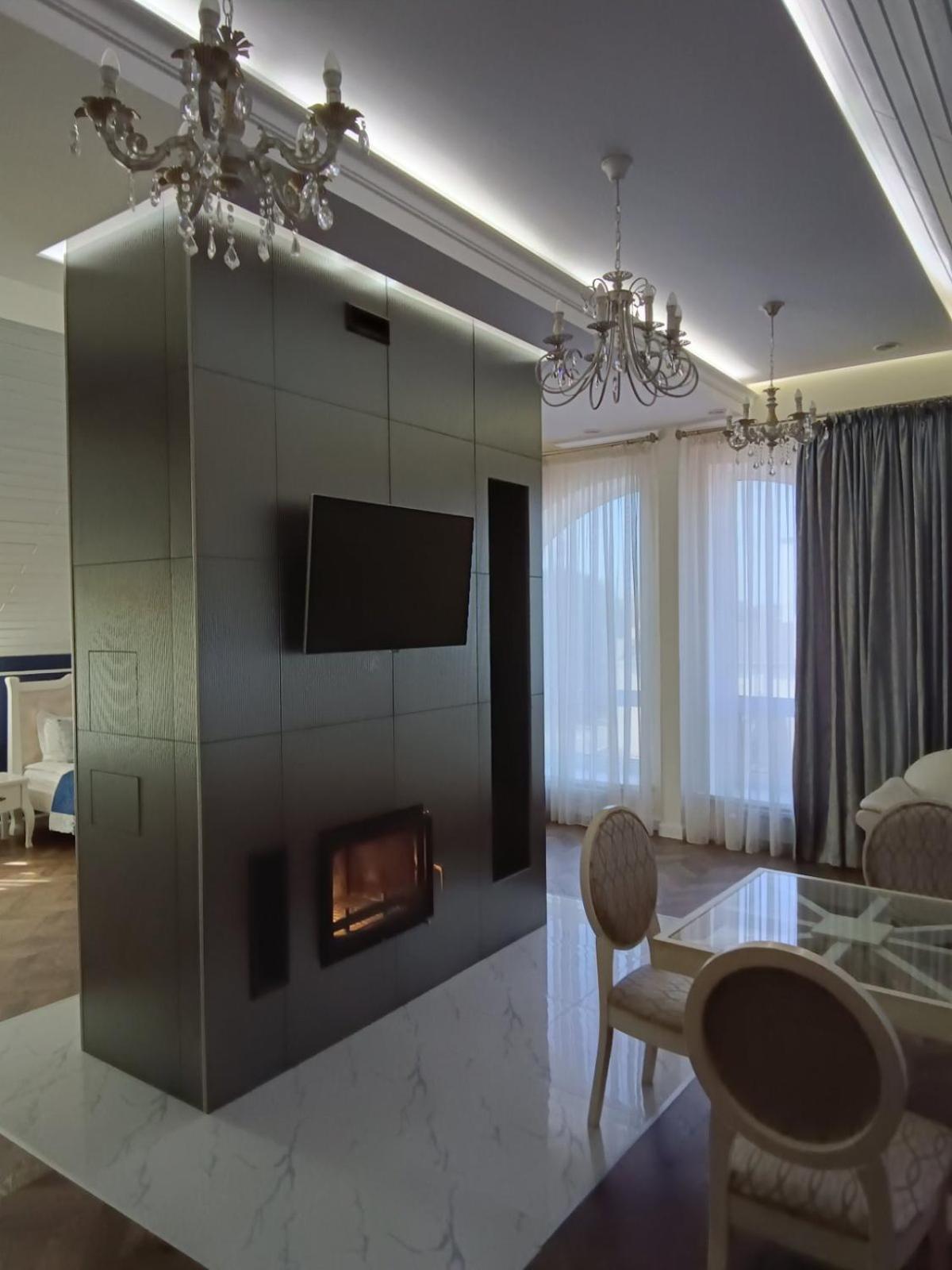 Gosudar Hotel Kropyvnytskyi Ngoại thất bức ảnh