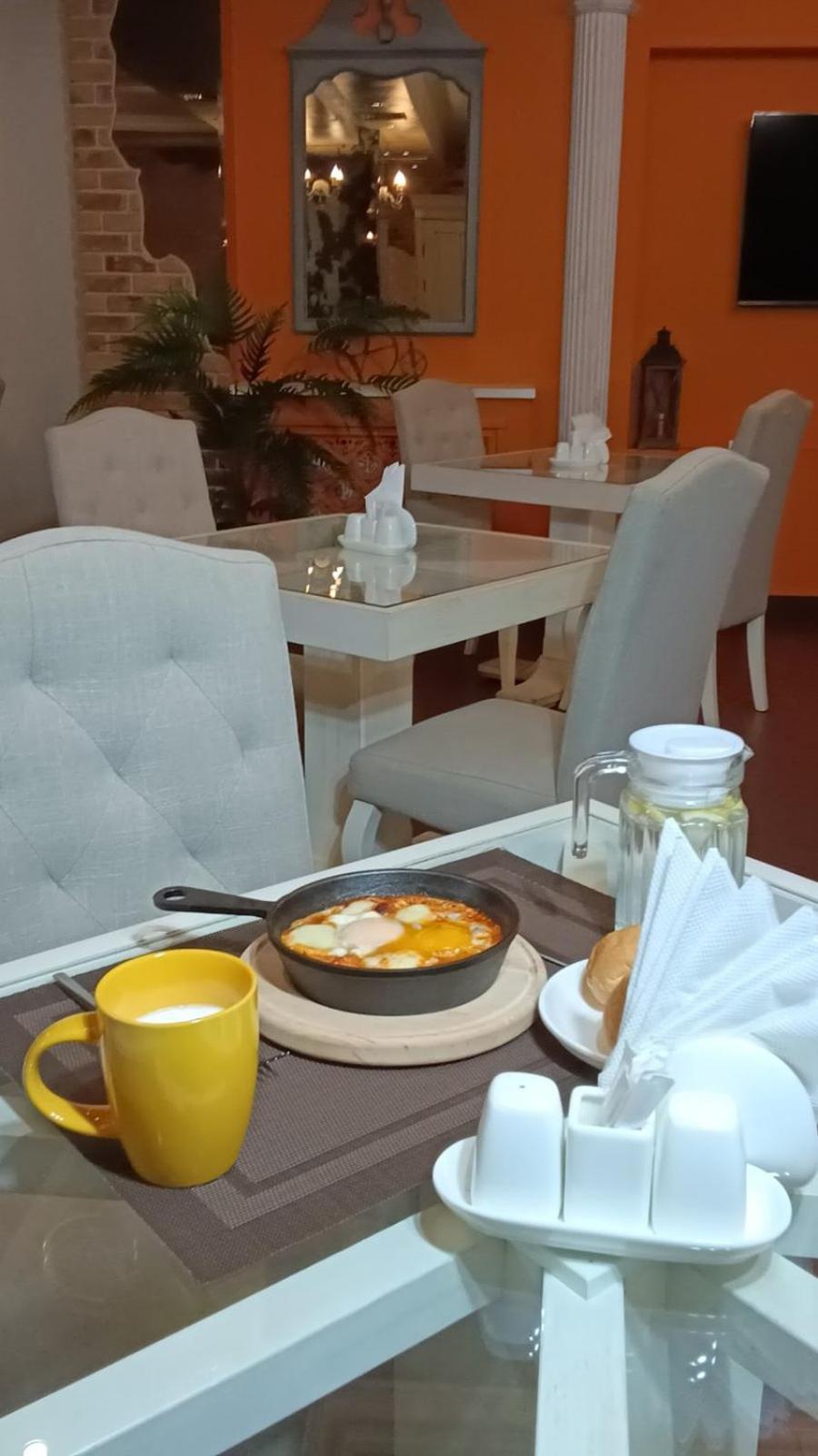 Gosudar Hotel Kropyvnytskyi Ngoại thất bức ảnh